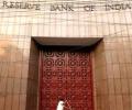 'RBI to ease rates by 50 bps in 2015, first cut likely in Feb'