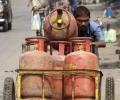 Govt must consider these factors while capping LPG subsidy