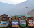 LoC trade between Uri-Muzaffarabad resumes after 40 years