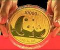 Gold, silver prices fall on sluggish demand, global cues