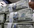 Forex reserves continue to move down; fall by another $1.4 billion