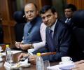 Is it right to curb RBI governor's autonomy?