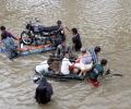 Indian economy suffers $3 billion loss from recent floods