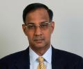 Seshasayee replaces Kamath as Infosys chairman