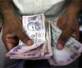 Govt to sell new 10-year bond on Friday