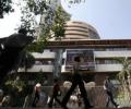Sensex climbs 139 pts to close above 33,000-mark