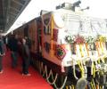 Weather holds up Goyal, Gujarat CM flags off Tejas Exp