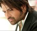 Photo: Himesh removes his cap!