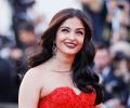 Aishwarya paints Cannes red!