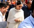 Deepika visits SiddhiVinayak temple