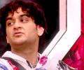 Bigg Boss 14: Vikas PUSHES Arshi into the pool!