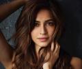 Kriti Kharbanda looks so HOT!