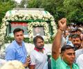 Family Says Goodbye to Raju Srivastav