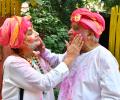 Farhan-Shibani-Anusha Play Holi