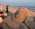 First Look: A sand image to wish the Big B