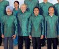 PM, Wen discuss ties; skirt Arunachal issue