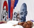 Lokpal Bill: Hazare's fast enters seventh day