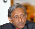 Modi can only sell tea, says Mani Shankar Aiyar; then retracts