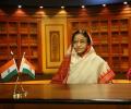 Prez Patil wishes for corruption-free India in last speech