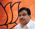 BJP amends constitution, Gadkari gets a second term