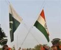Sarabjit's family crosses over to Pakistan