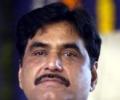 Rs 8 cr expenditure speech: EC lets off Munde with advice