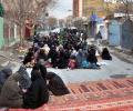 Quetta's Shia refuse to bury kin killed in blasts