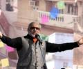Hi-tech Modi to get million-strong IT team to boost 2014 campaign