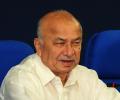 Ahead of Maharashtra polls, Shinde to meet Sonia on leadership change