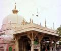 Khadim's thumb chopped off in clash at Ajmer Sharif