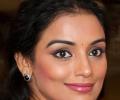 Shweta Menon withdraws molestation charge against MP