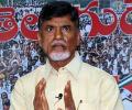 Naidu to go on fast over united AP; alleges Cong-YSRCP match fixing