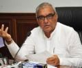 Hooda jeered by hostile crowd in Modi's presence