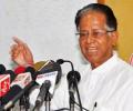 Opposition attacks Assam CM Gogoi for cash gift proposal