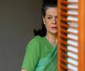 Red faces in Cong as Sonia turns for CPP meet alone