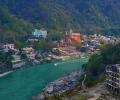 Uttarakhand: Two Russians dead, 1 missing as car plunges into river