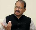 Rashid Alvi writes to Sonia; wants to take on Modi in Varanasi