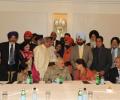 Sikh-Americans meet Modi, discuss passport, visa issues