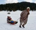 Jammu-Srinagar National Highway closed for 5th consecutive day