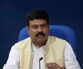 Cong targets Union Minister Pradhan,RSS leaders in Vyapam scam