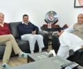 Kejriwal meets Rajnath; underlines need for constructive cooperation