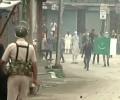 Srinagar: Protestors wave Pak, ISIS flags; clash with security forces