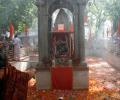 Kashmiri Pandits pay obeisance at Kheer Bhawani temple