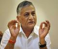 How can Rohith be inspiring? He held meet for Memon: V K Singh
