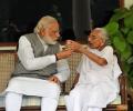 Babbar draws flak for comparing rupee value to age of PM's mother