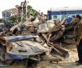 Toll mounts to 146 in Indore-Patna Express derailment