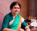 It's been 7 days, Sasikala reminds Guv; warns that patience has a limit