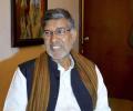 3 held for theft at Satyarthi's house; Nobel citation found