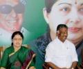 AIADMK dumps Sasikala and family; path clear for OPS's ghar wapsi