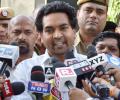 Kapil Mishra breaks fast, discharged from hospital